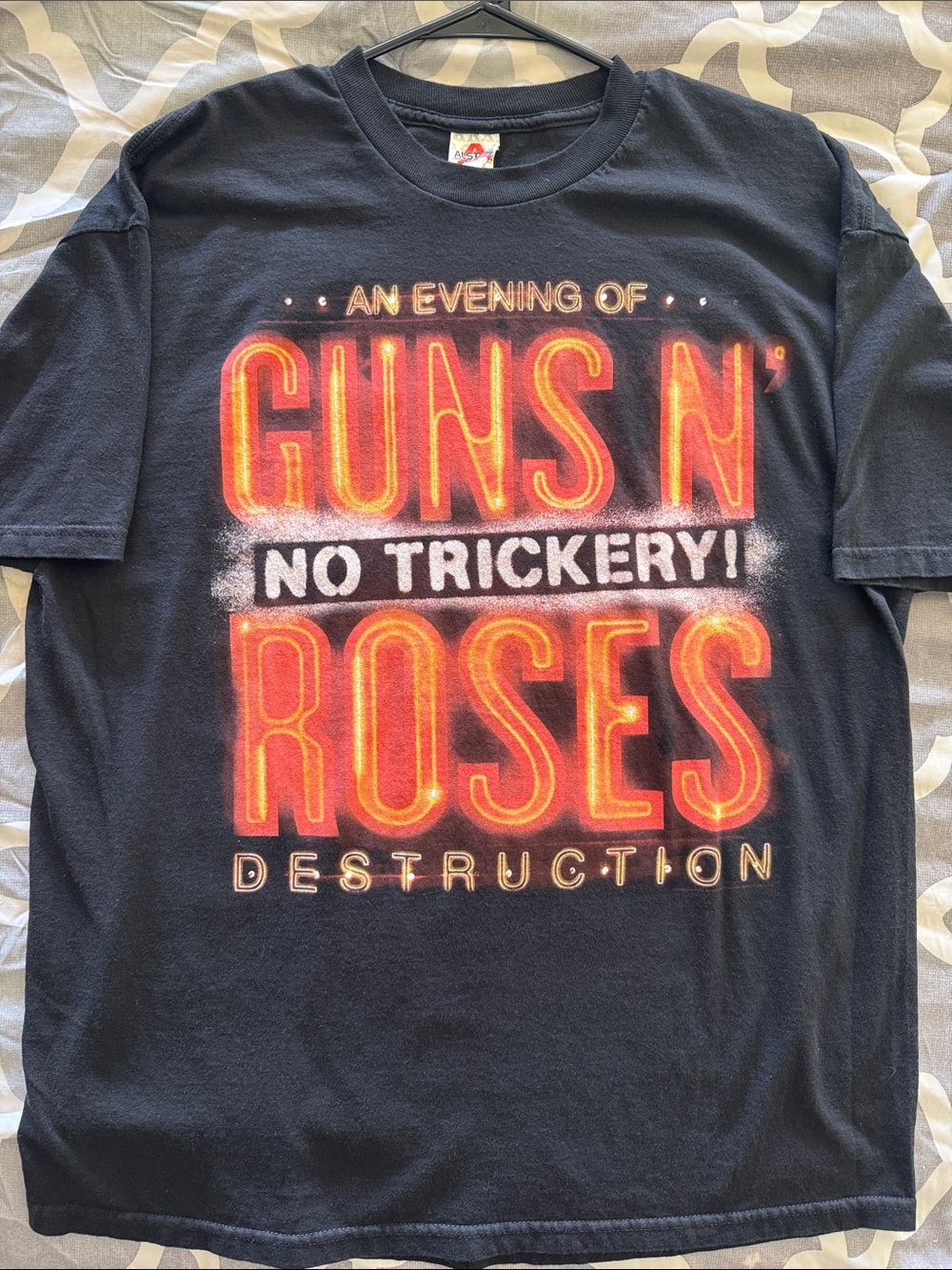 Guns N' Roses 'No Trickery' 2014 Graphic Tee